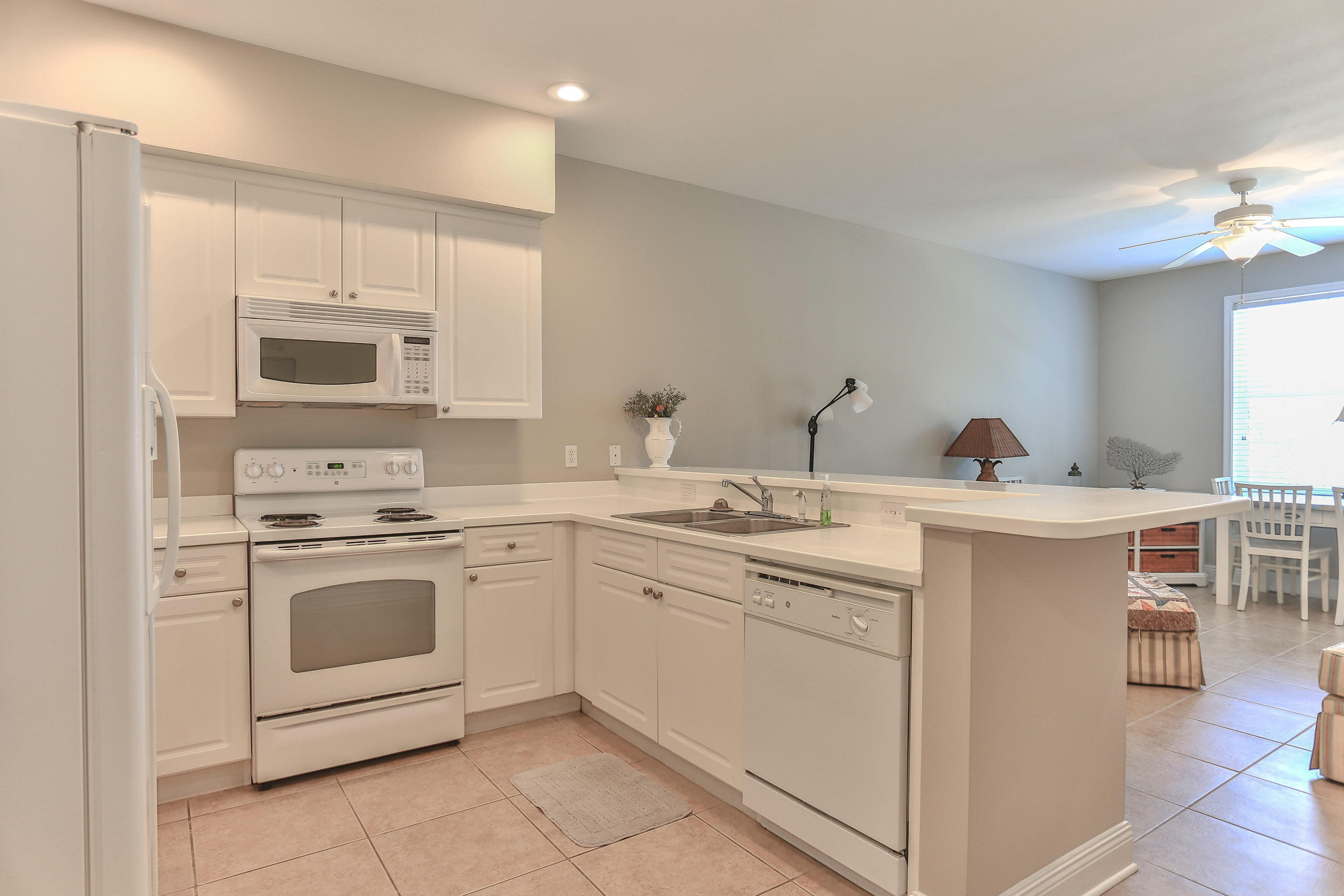 VILLAGE AT BLUE MOUNTAIN BEACH - Residential