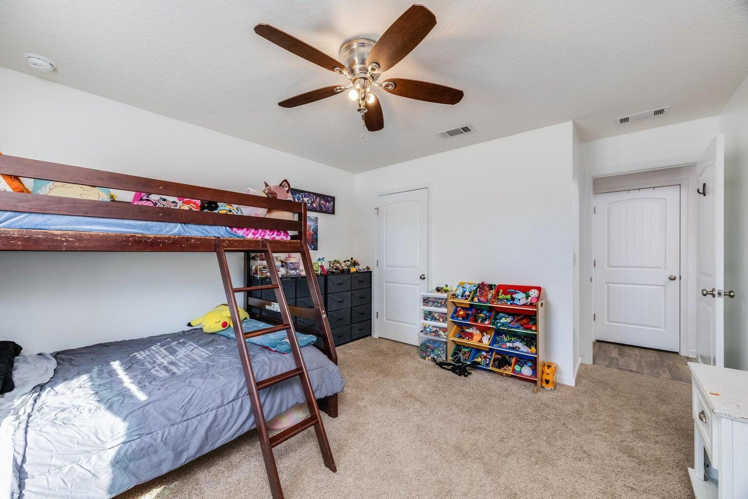 REDSTONE COMMONS - Residential Lease