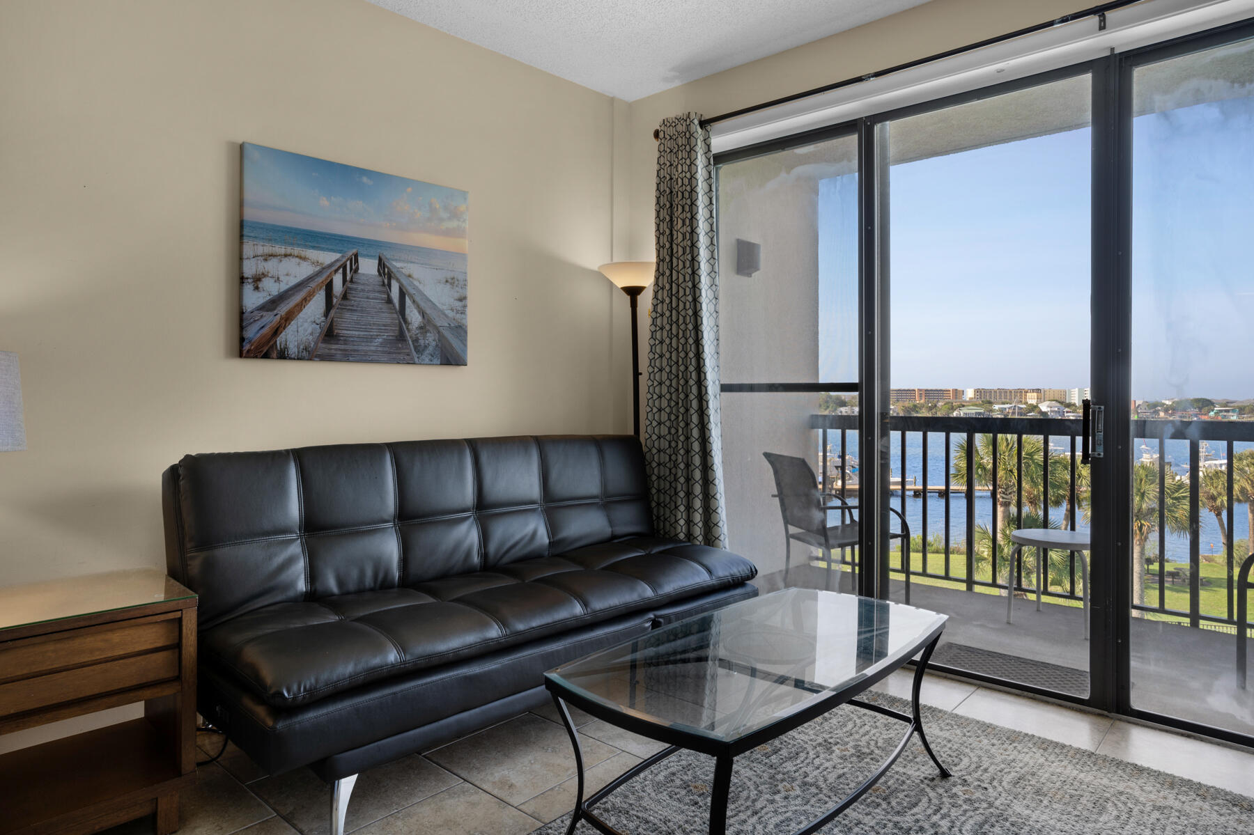 PIRATES BAY PH 1 - Residential