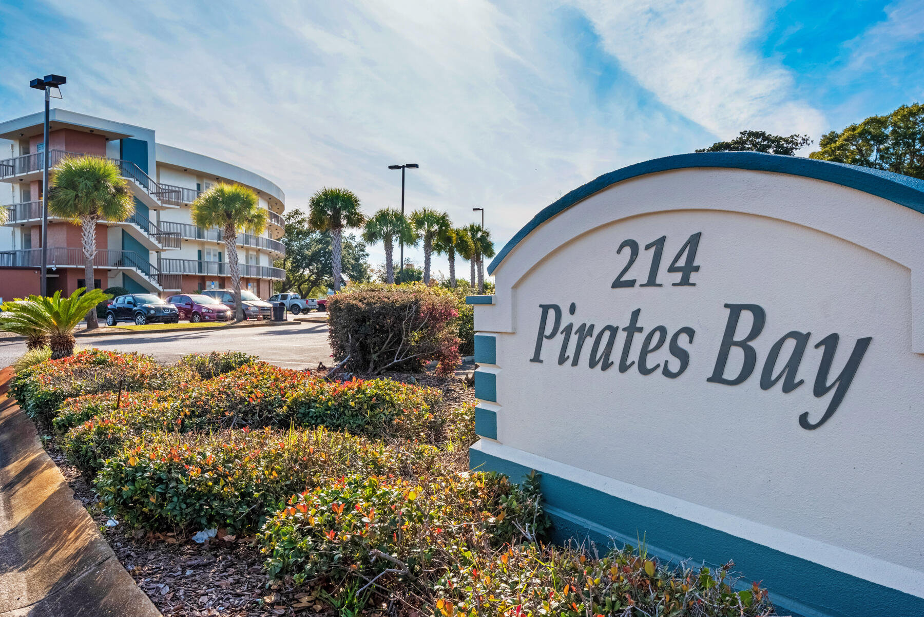 PIRATES BAY PH 1 - Residential