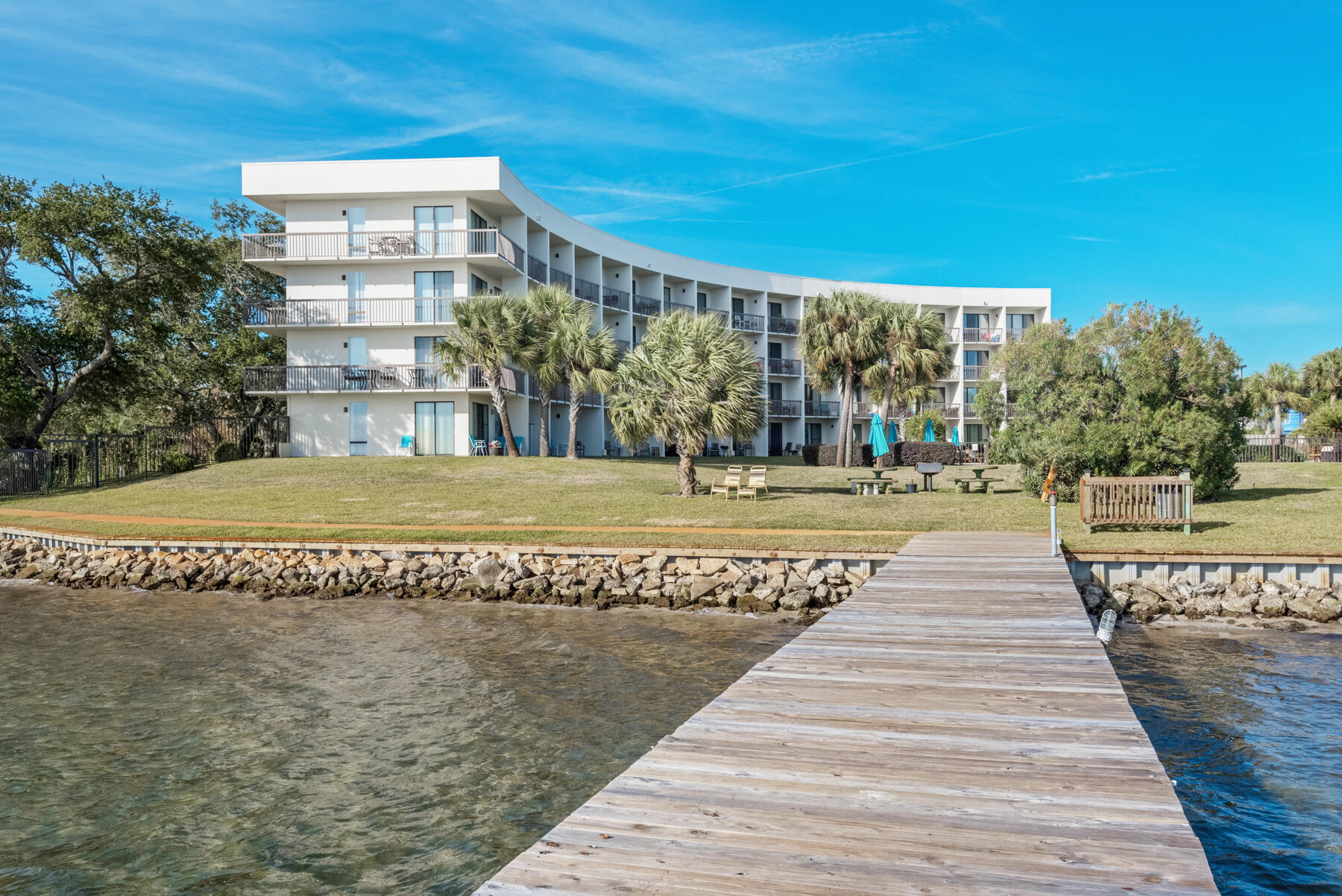 PIRATES BAY PH 1 - Residential