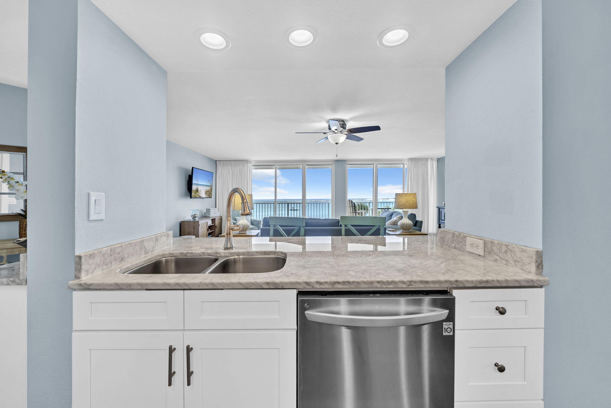 Waterview Towers - Residential