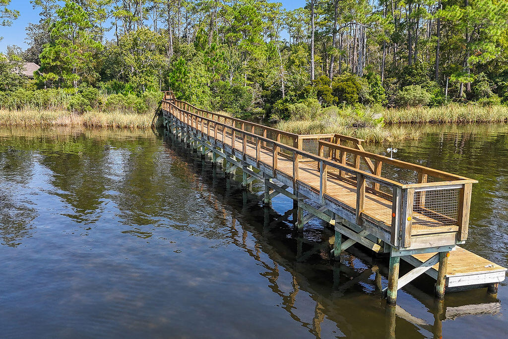 WATER'S EDGE - Residential