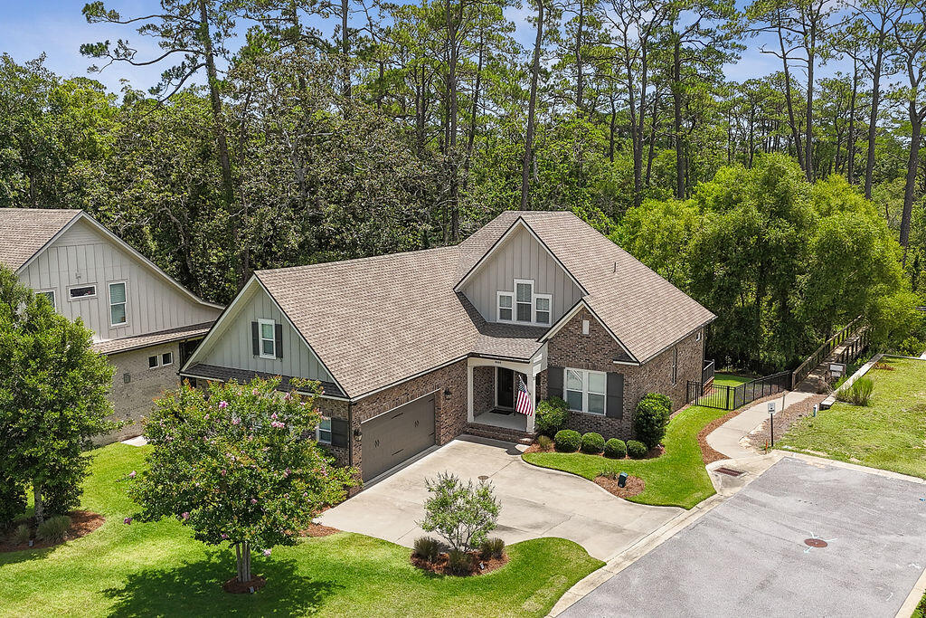 WATER'S EDGE - Residential