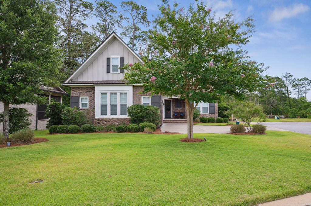 WATER'S EDGE - Residential