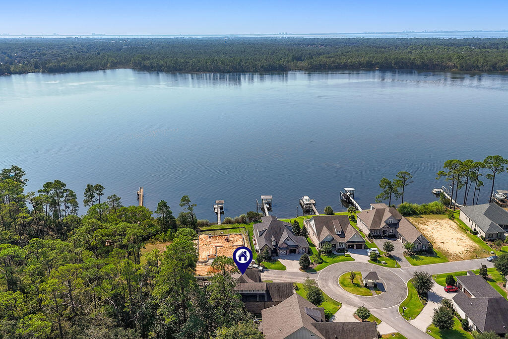 WATER'S EDGE - Residential