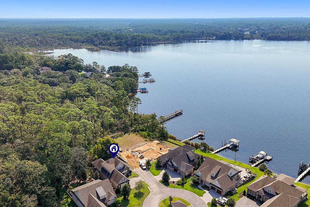 WATER'S EDGE - Residential