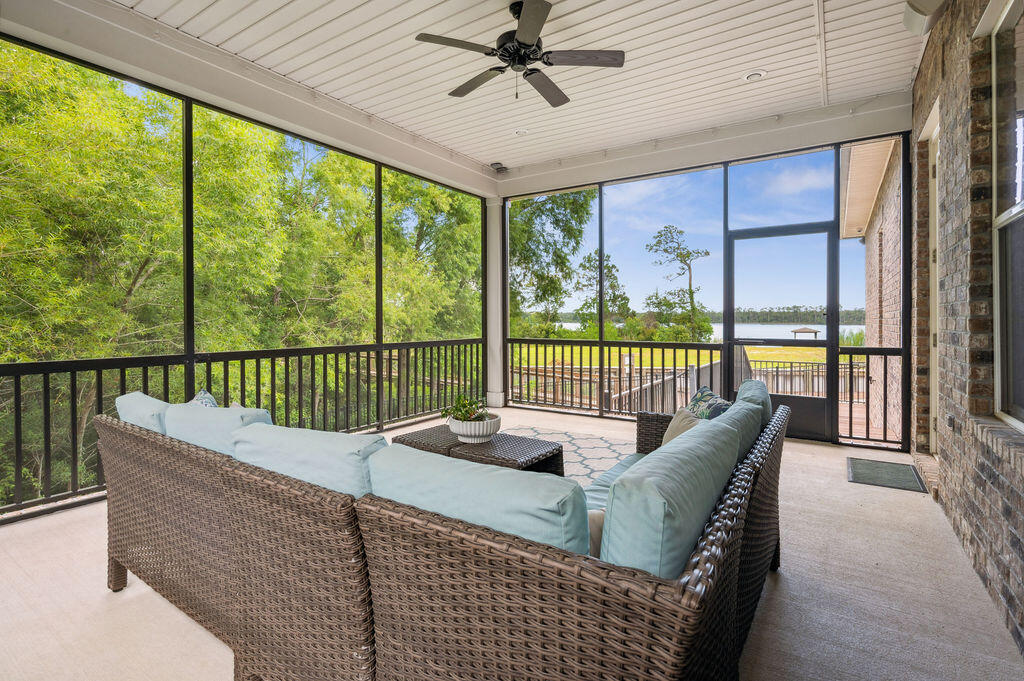 WATER'S EDGE - Residential