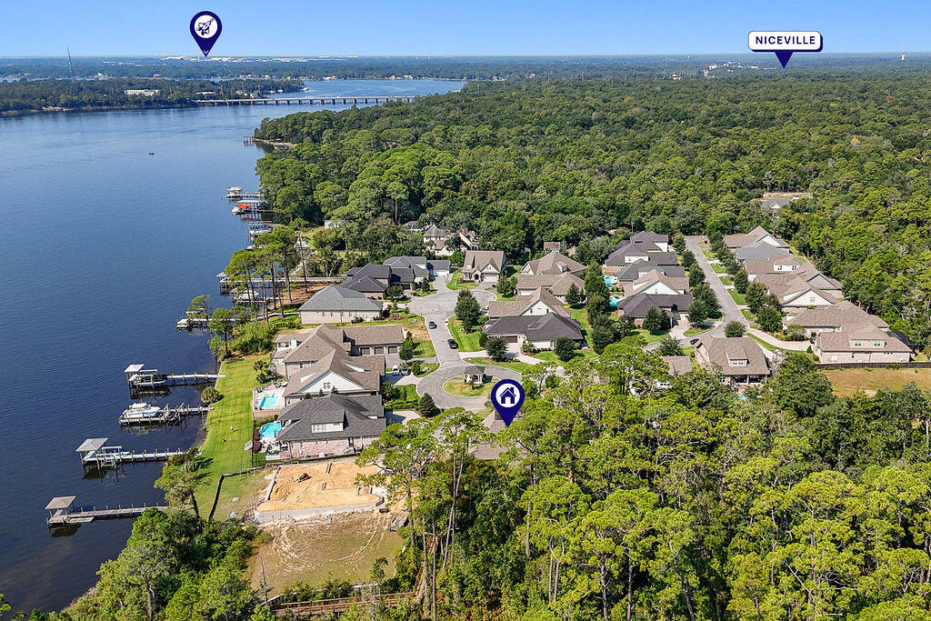 WATER'S EDGE - Residential