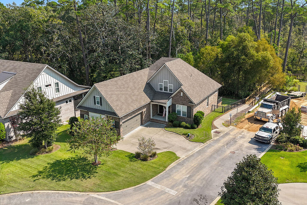 WATER'S EDGE - Residential