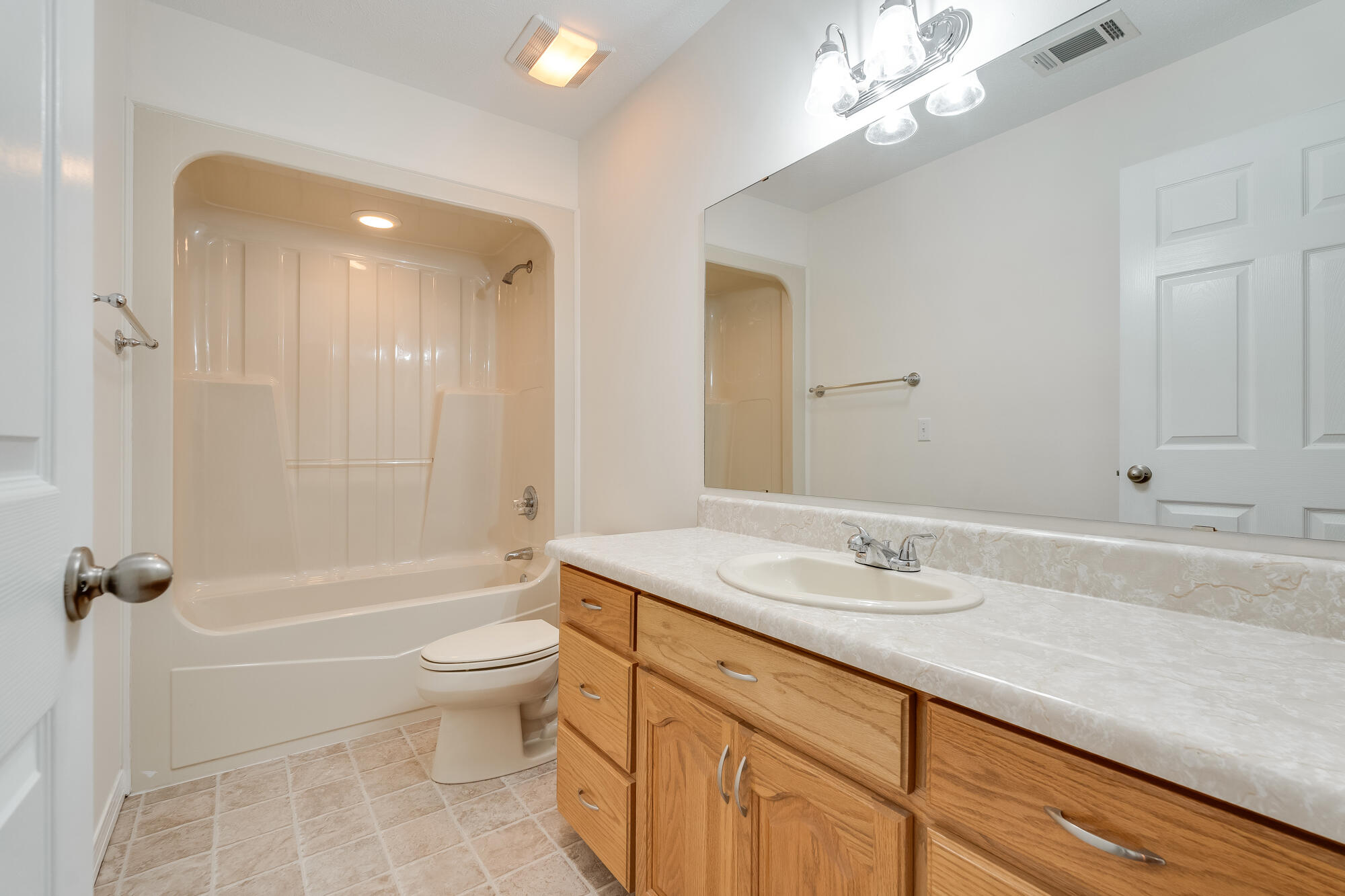 HIDDEN LAKES ESTATES - Residential