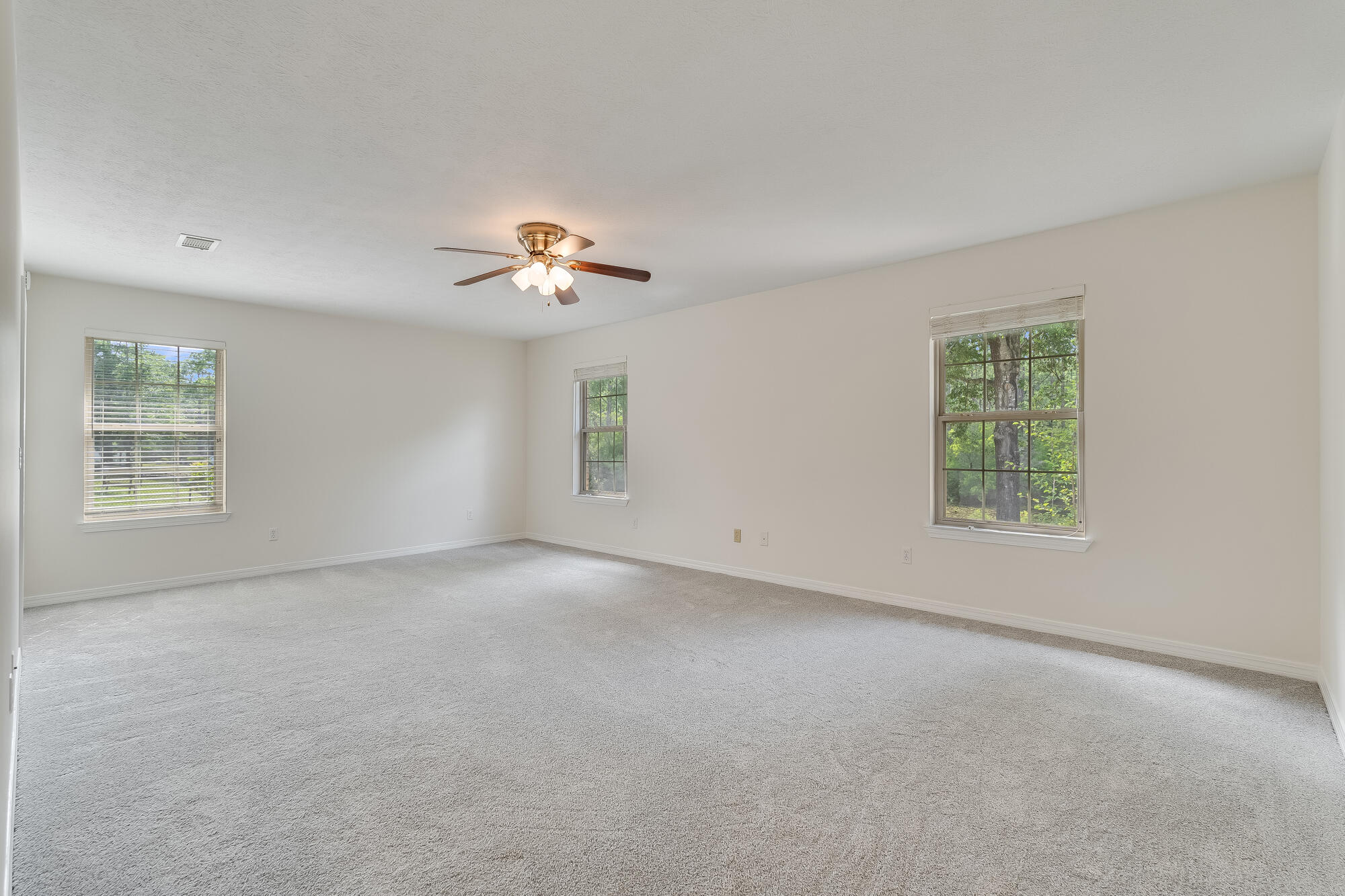 HIDDEN LAKES ESTATES - Residential