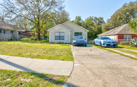 A home in Niceville