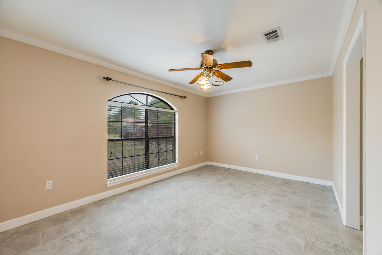 CRESTVIEW - Residential