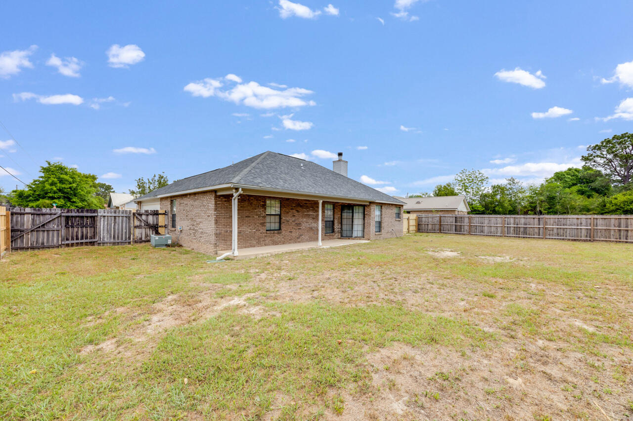 CRESTVIEW - Residential