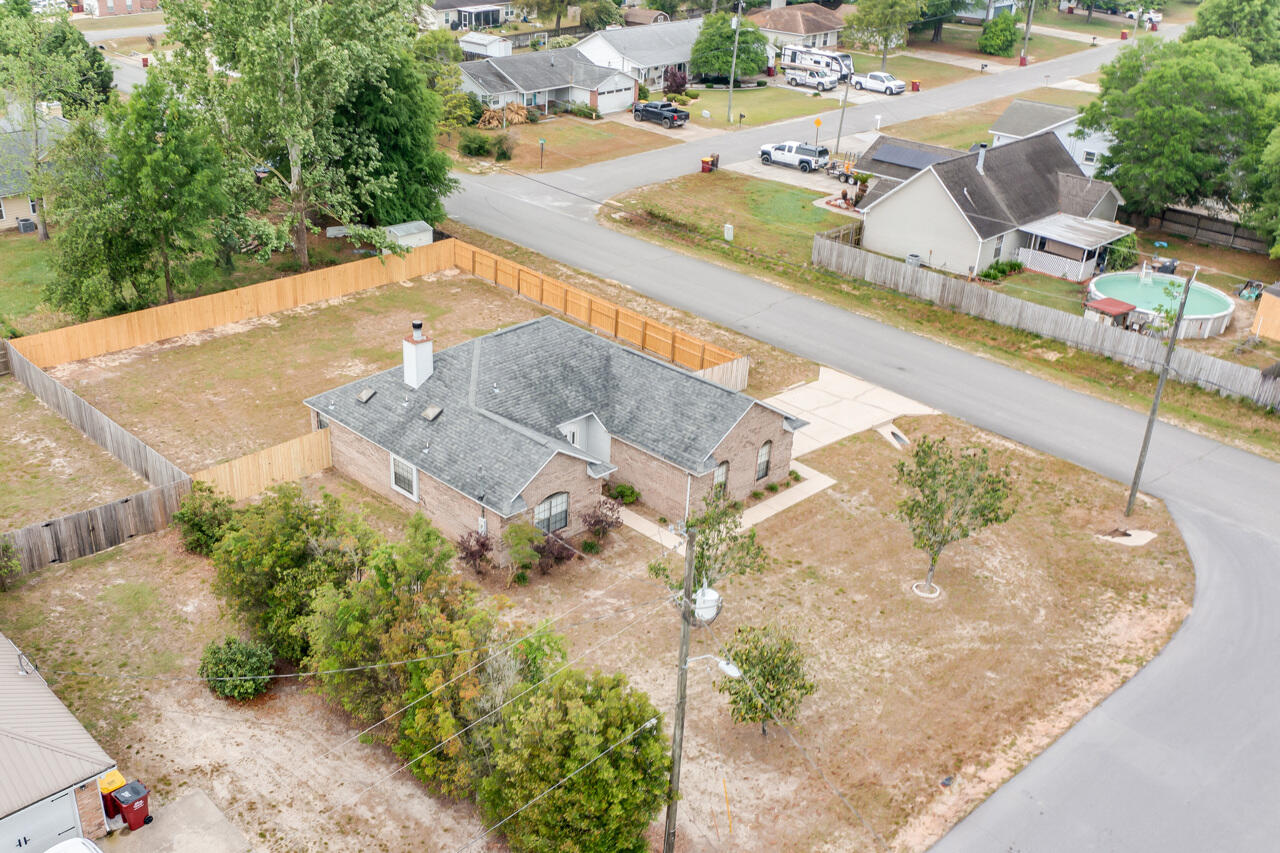 CRESTVIEW - Residential