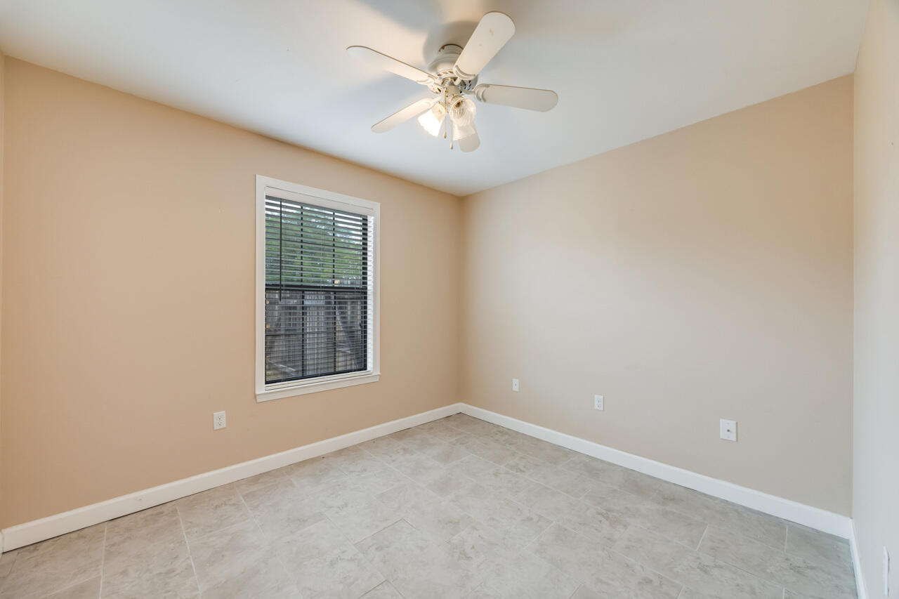 CRESTVIEW - Residential