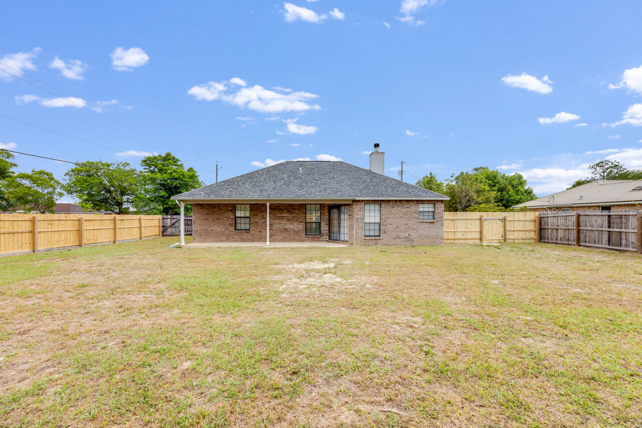 CRESTVIEW - Residential