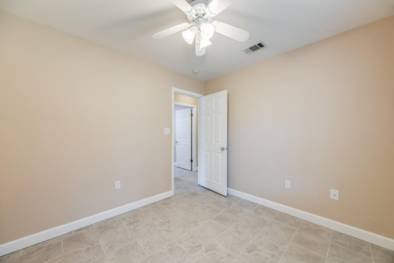 CRESTVIEW - Residential