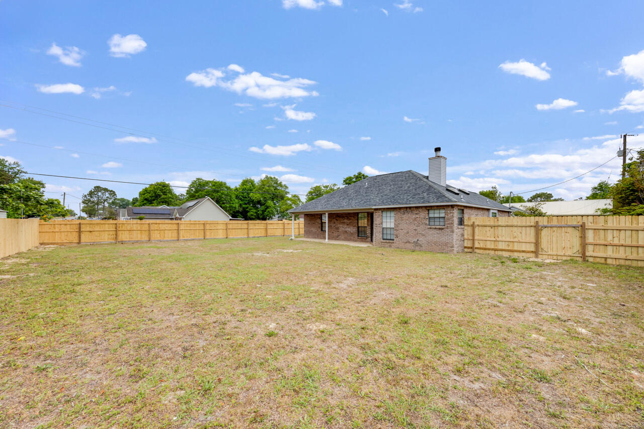 CRESTVIEW - Residential