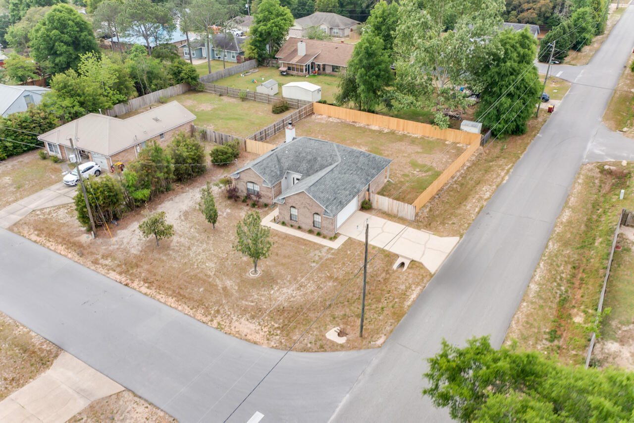 CRESTVIEW - Residential