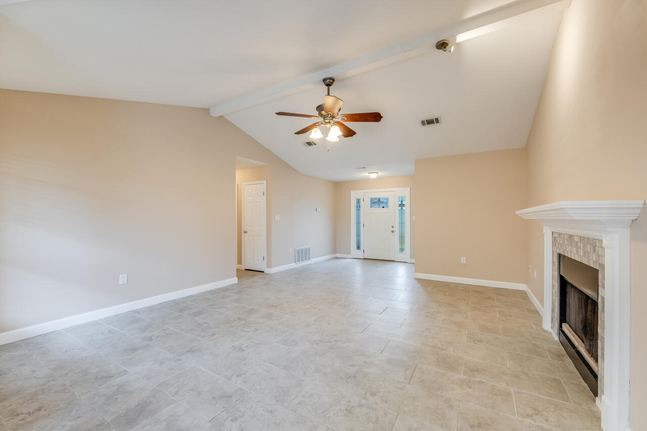 CRESTVIEW - Residential