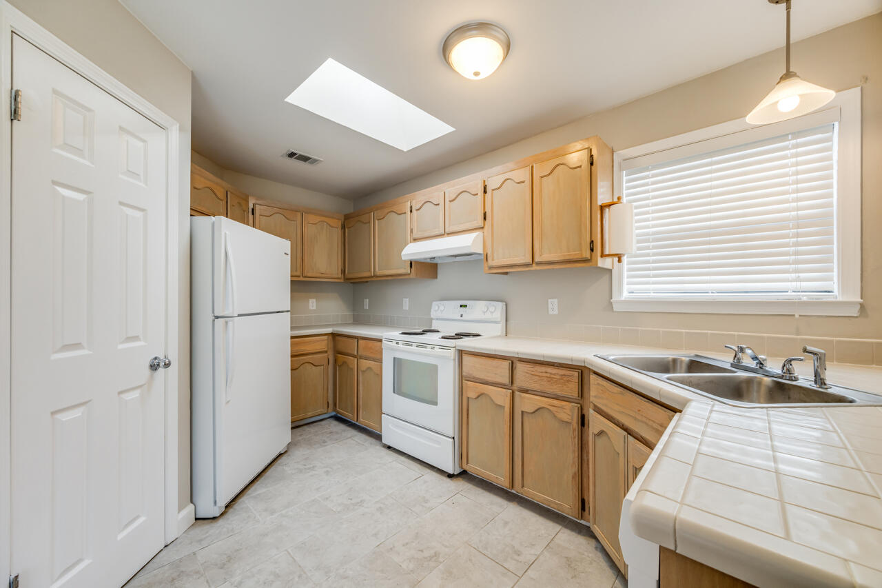 CRESTVIEW - Residential