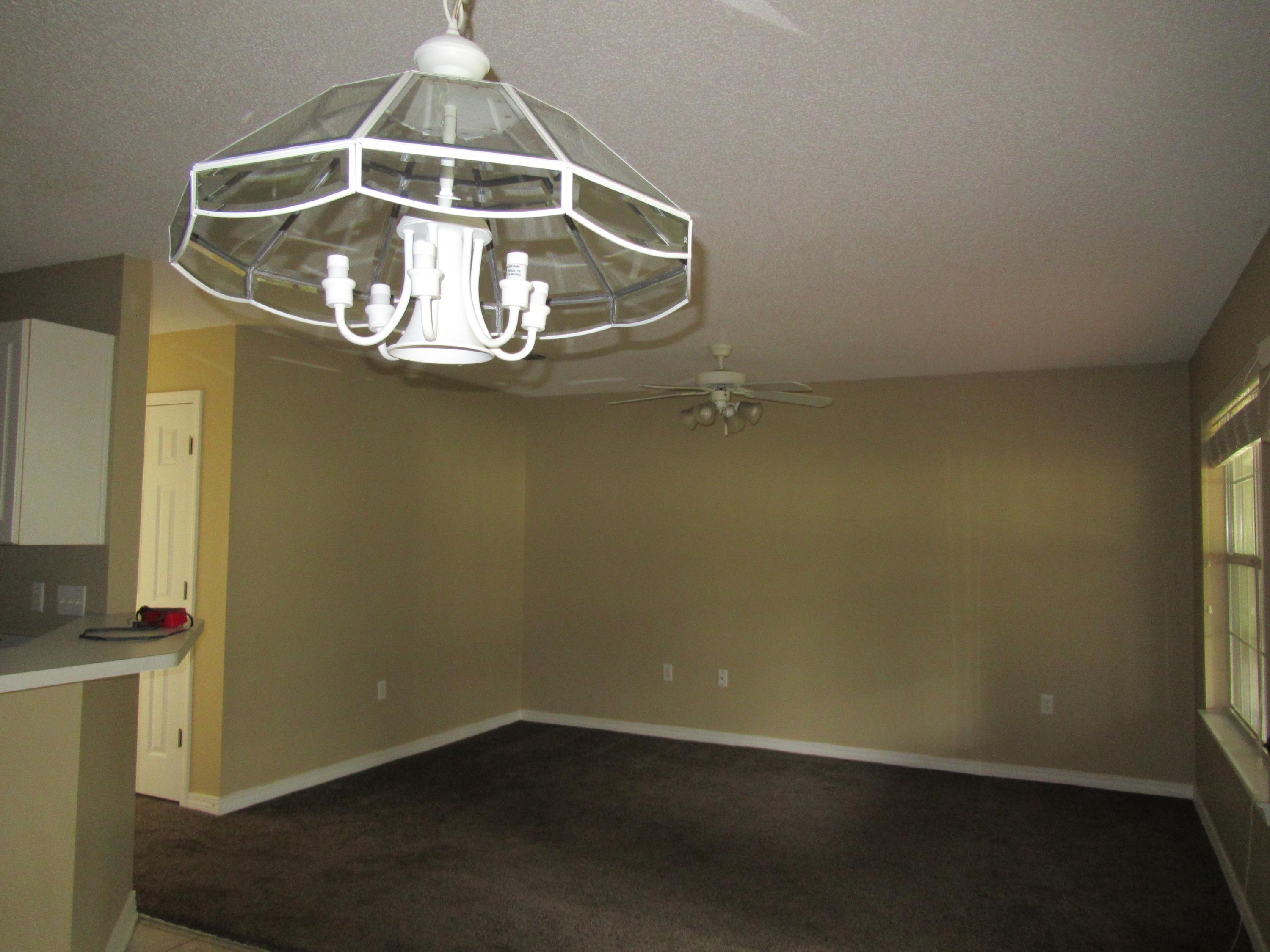 TWIN LAKES ESTATES - Residential