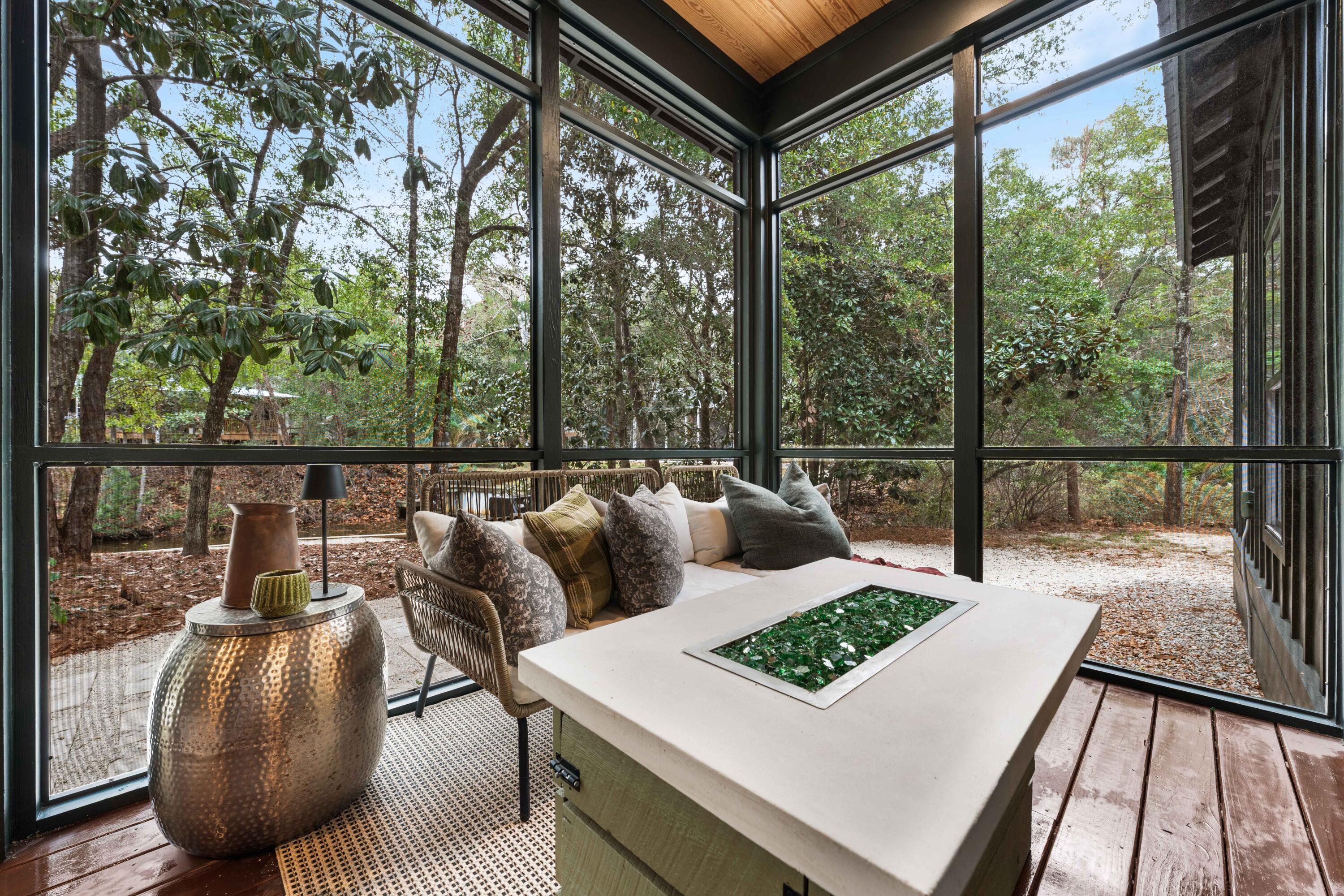 DAUGHETTES AMENDED - Residential