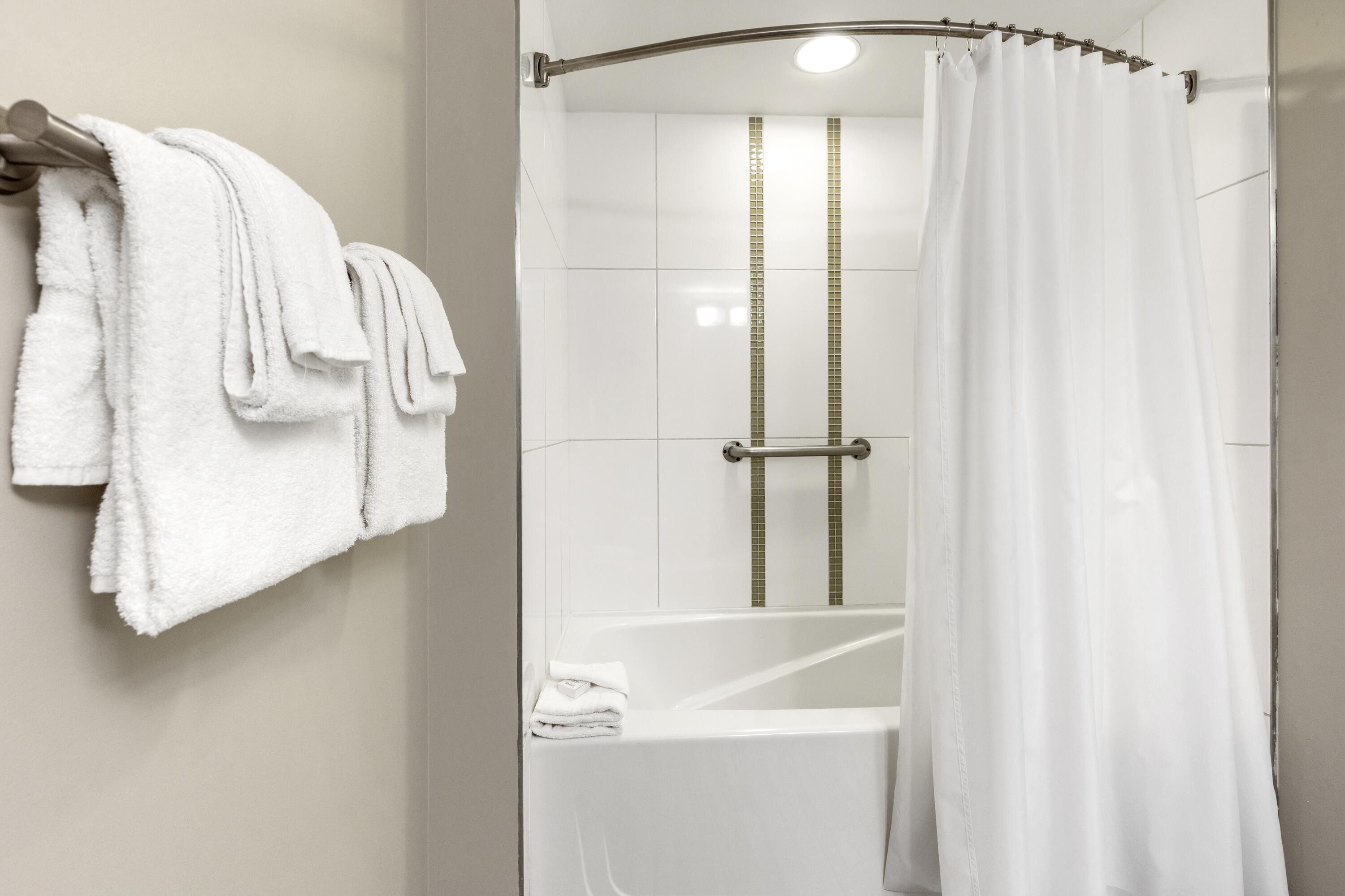 BAHIA CONDO - Residential
