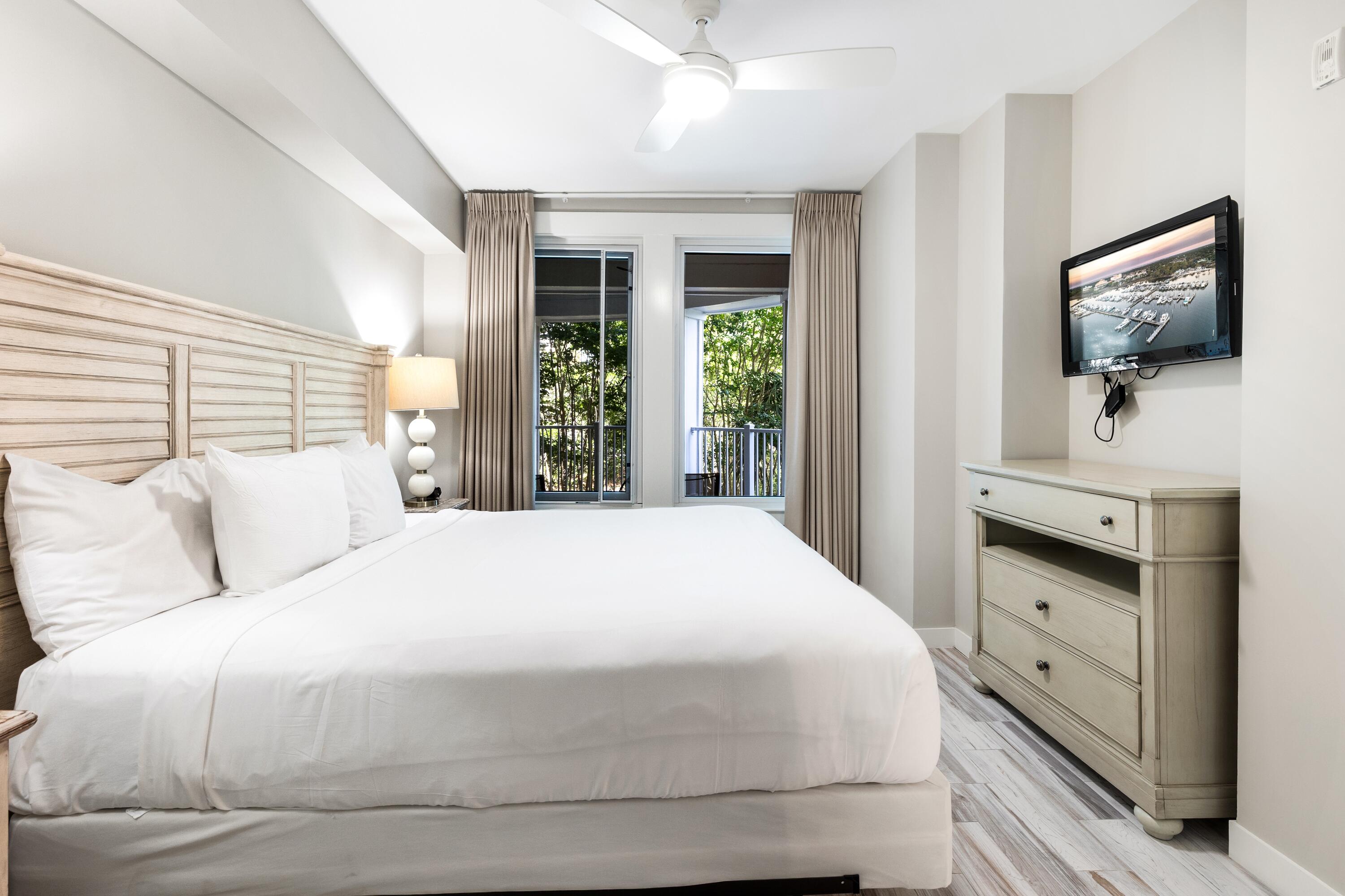 BAHIA CONDO - Residential