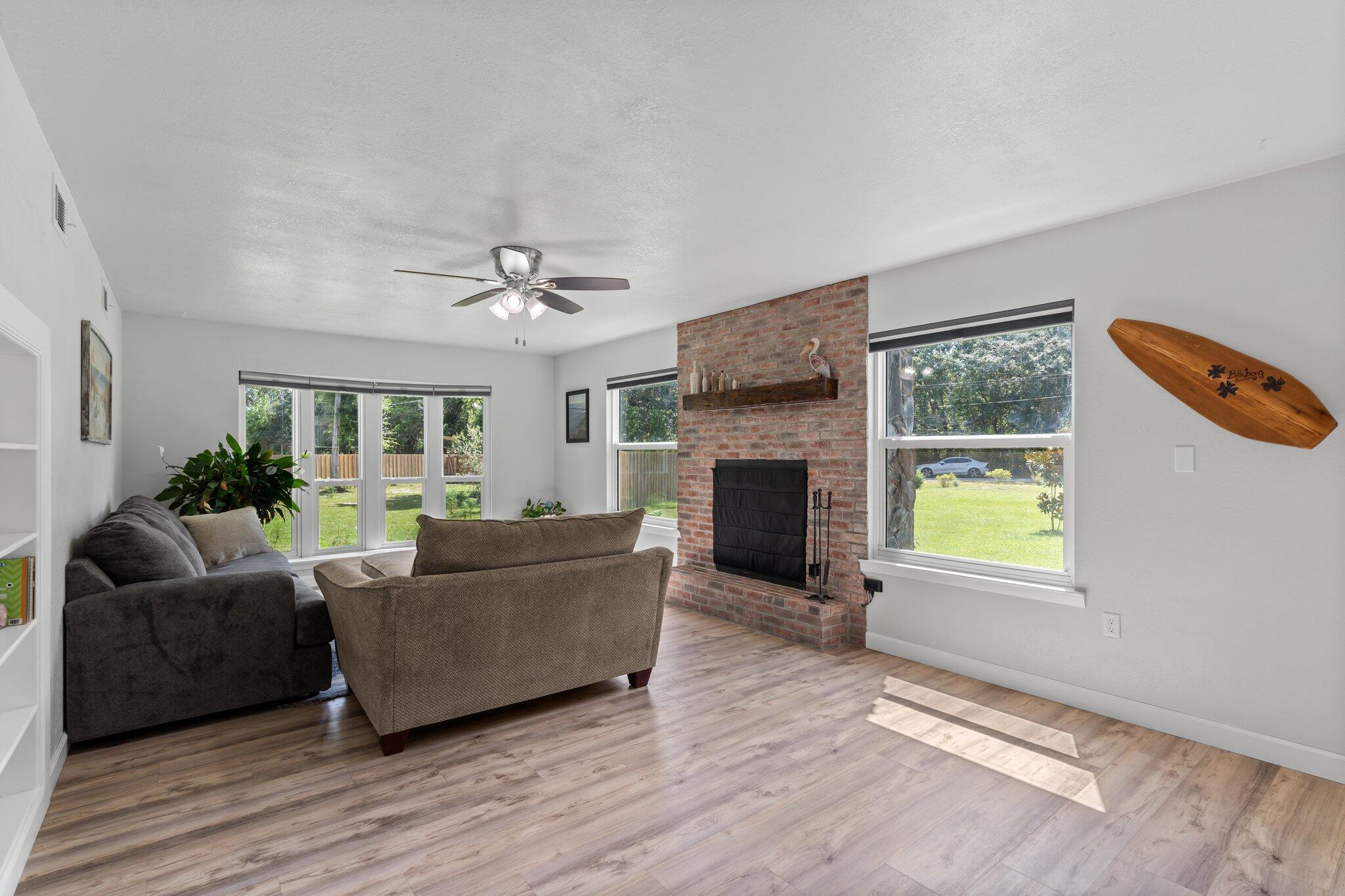 EAST BAY RIVER ESTATES - Residential