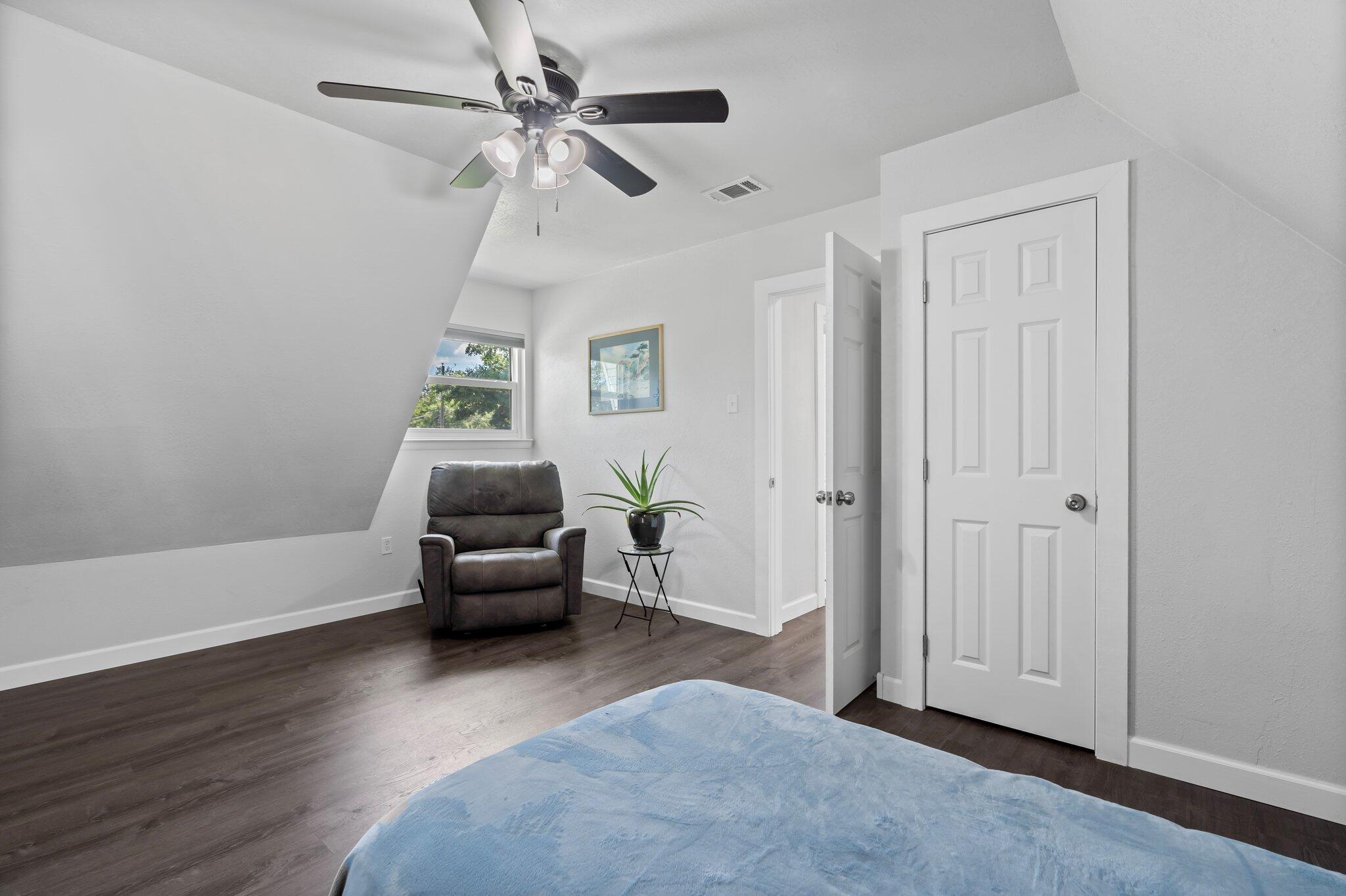 EAST BAY RIVER ESTATES - Residential
