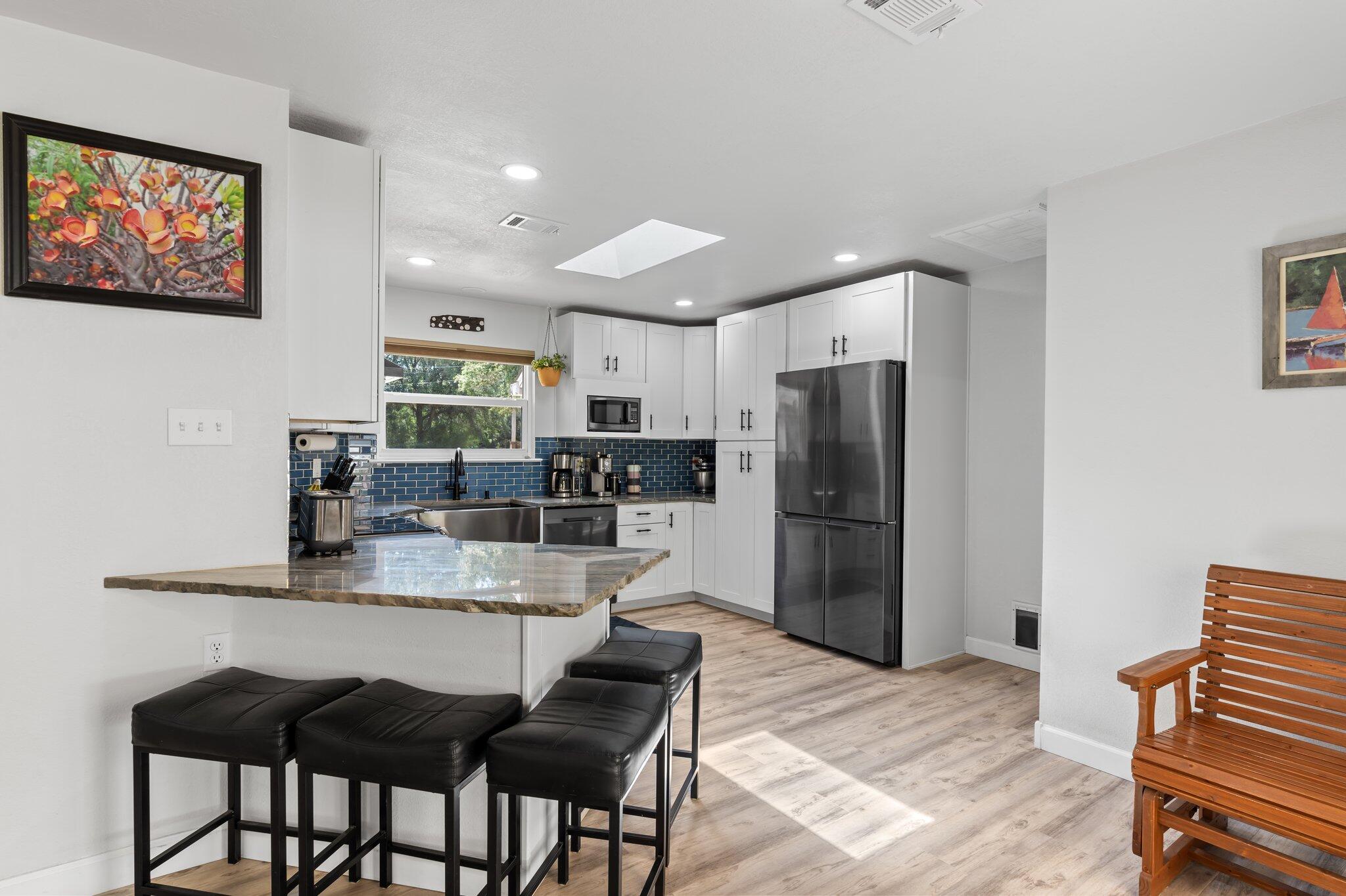 EAST BAY RIVER ESTATES - Residential