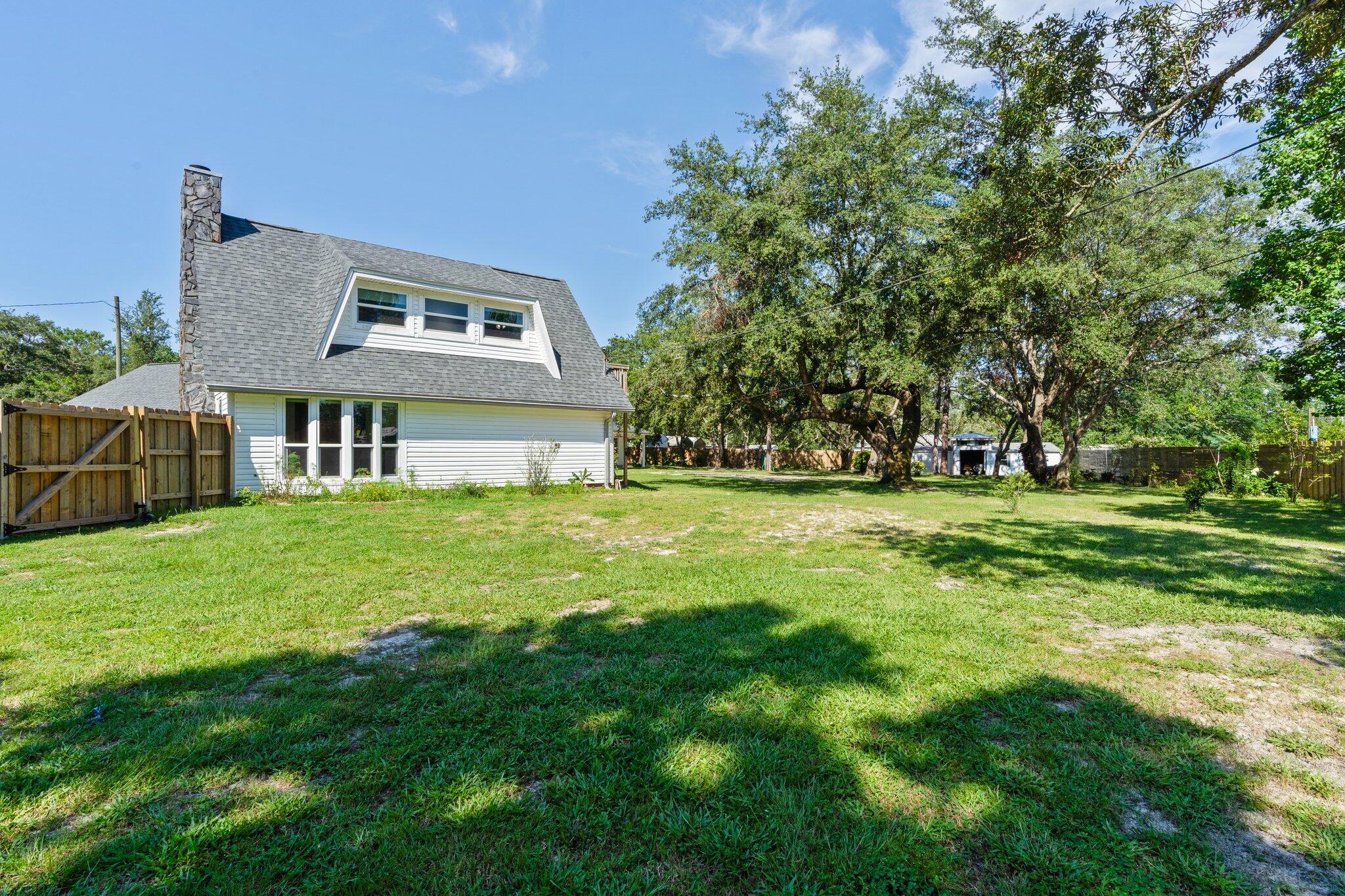 EAST BAY RIVER ESTATES - Residential