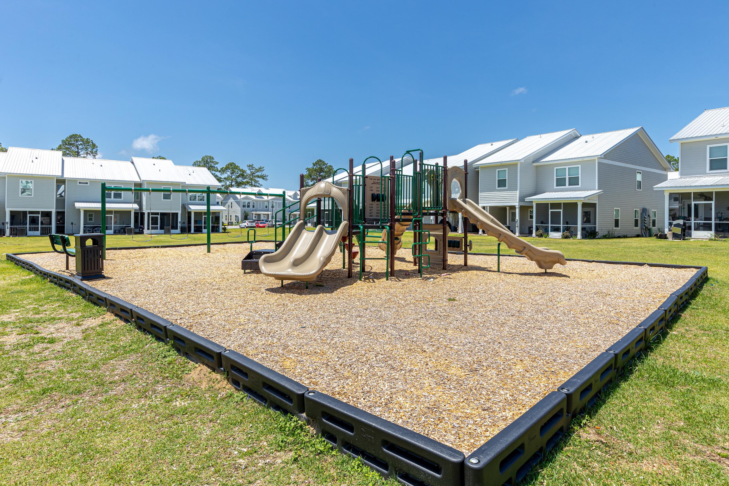 VERANDAS OF FREEPORT, THE - Residential
