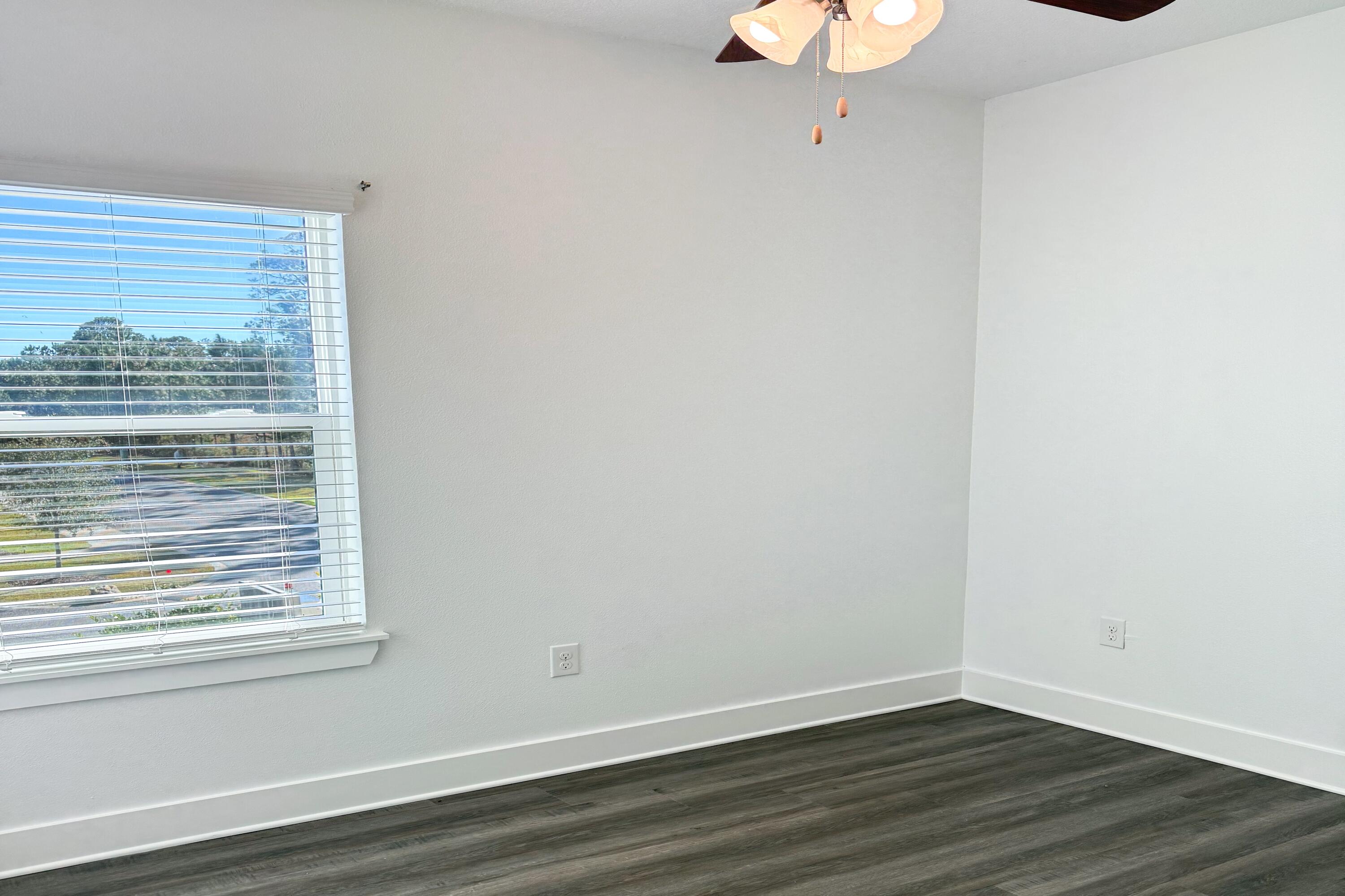 VERANDAS AT FREEPORT - Residential