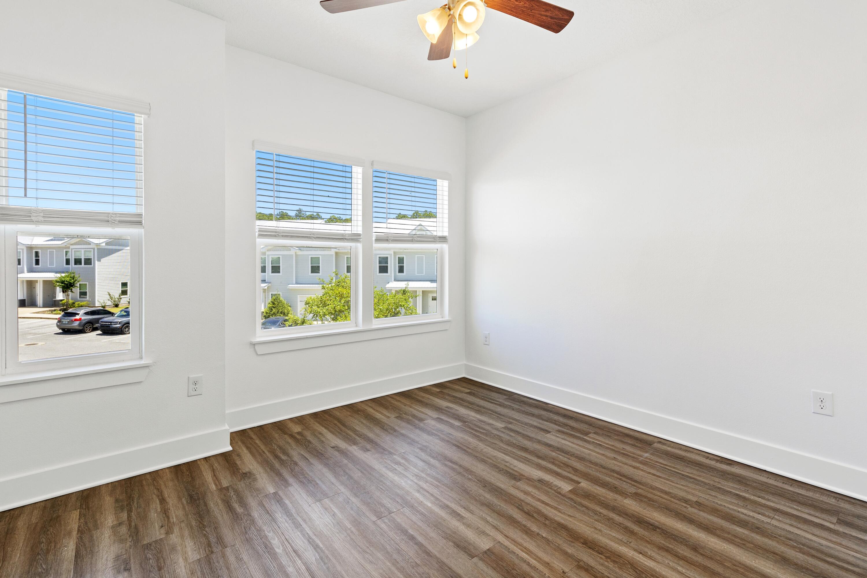 VERANDAS OF FREEPORT, THE - Residential