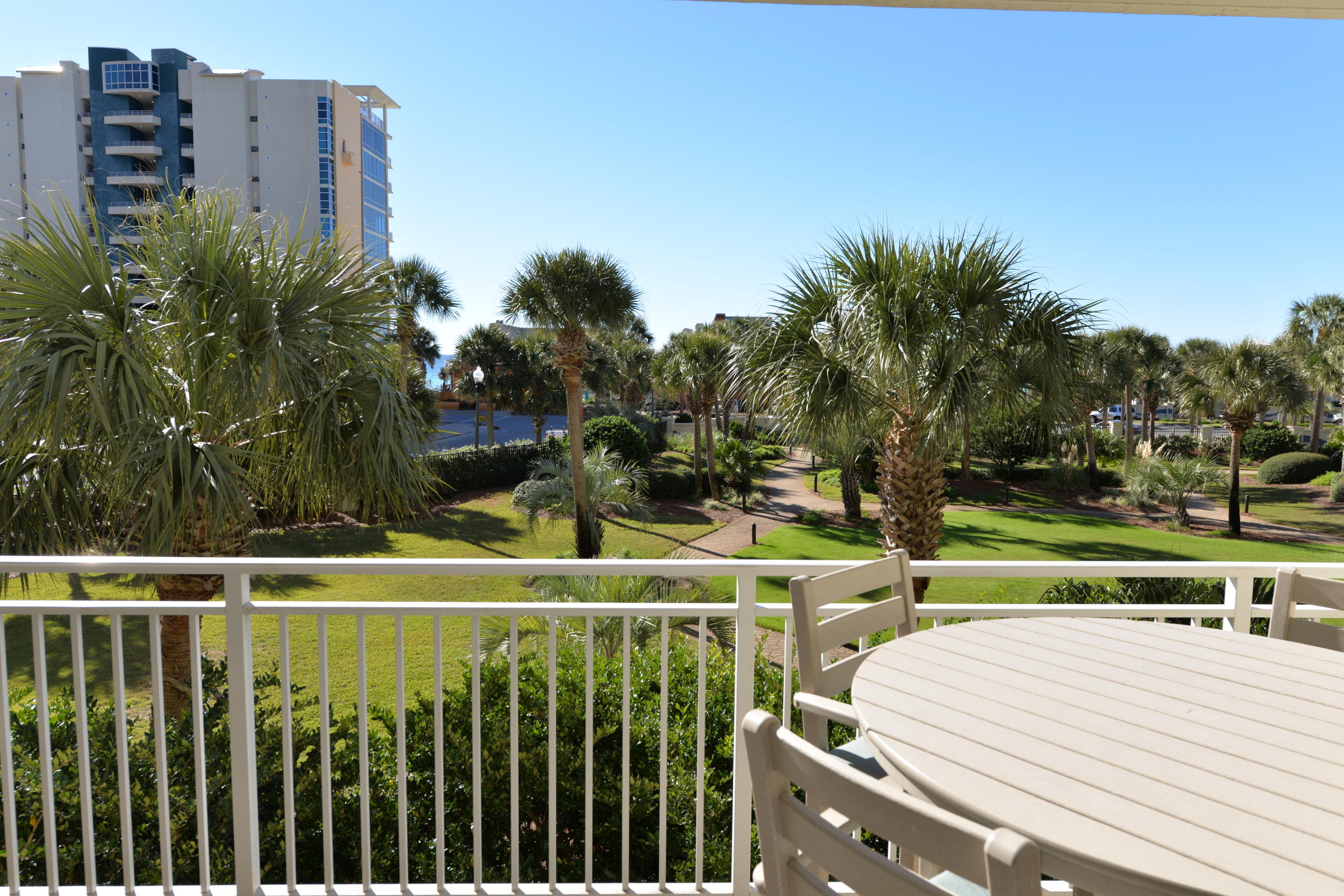 STERLING SHORES - Residential