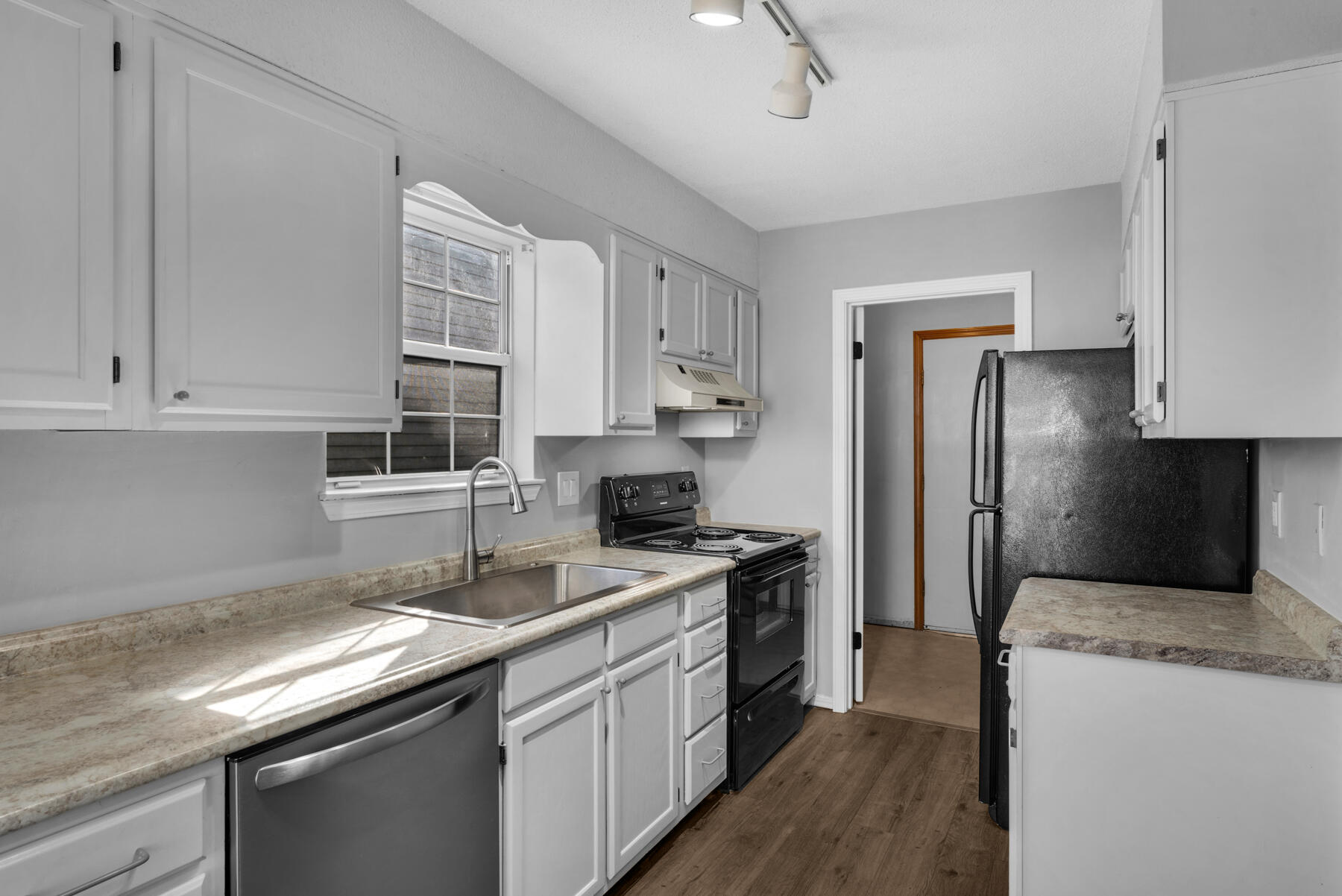 COVENTRY PARK VILLAGE PH 1 - Residential Lease