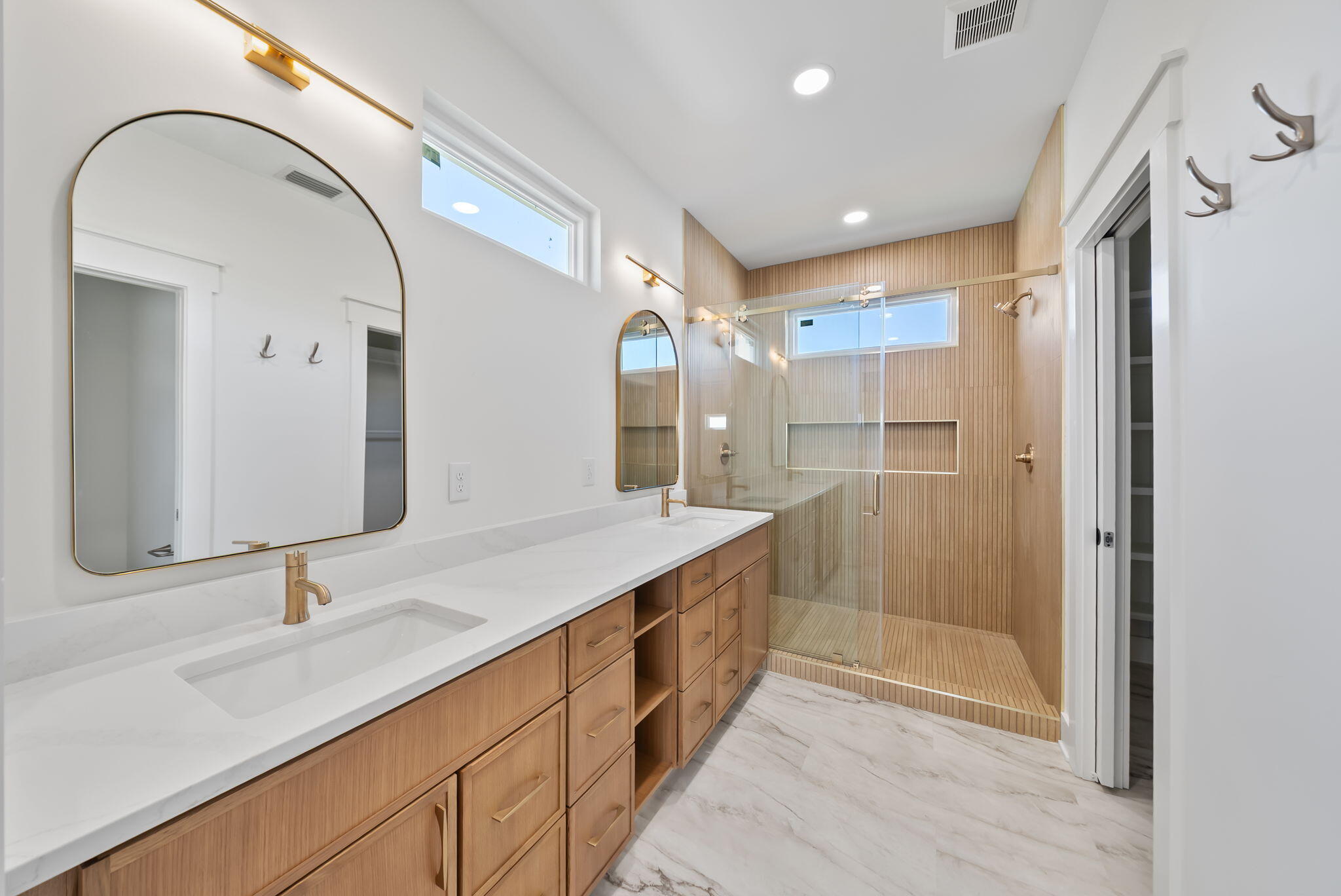 Holiday Beach Unit 15 - Residential