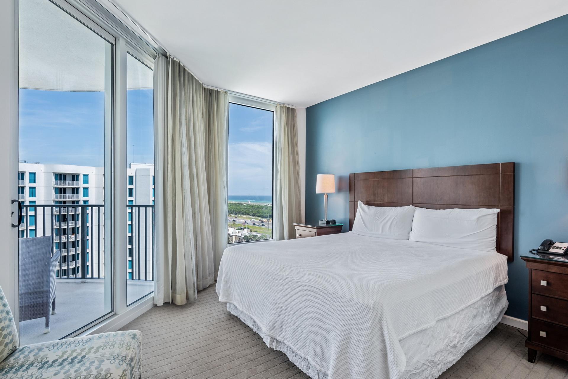 THE PALMS OF DESTIN - Residential