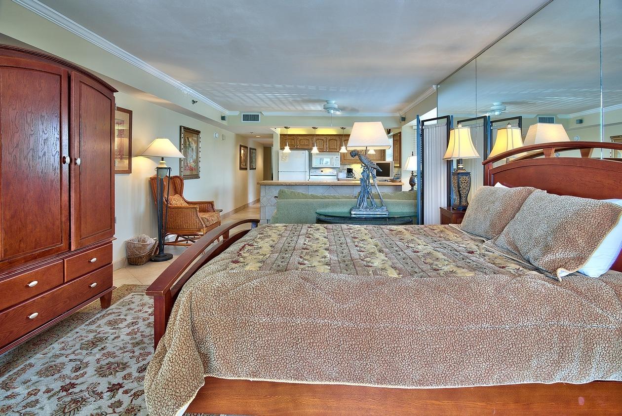 BEACHSIDE 2 CONDO - Residential