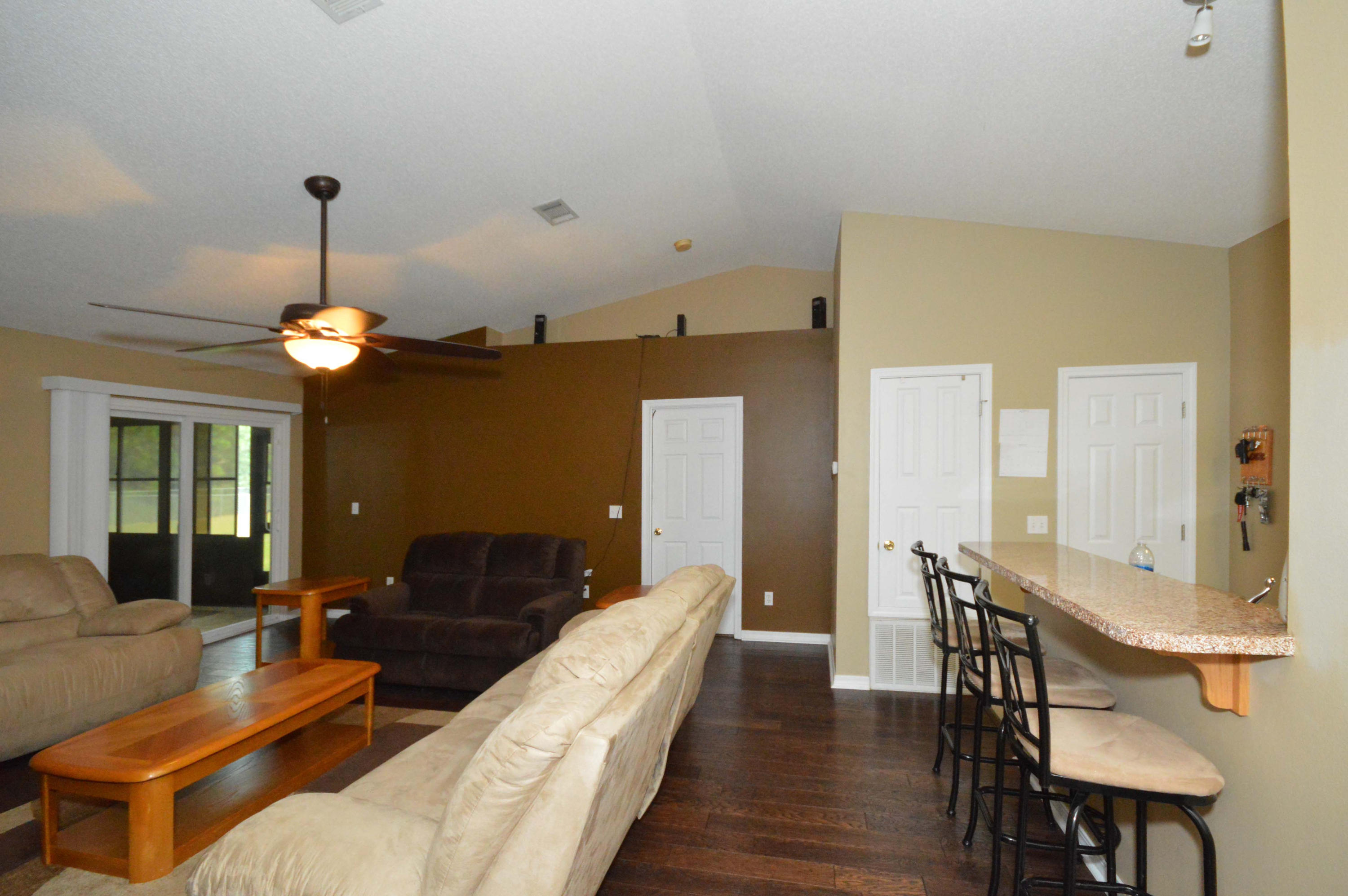 NAVARRE S/D 2ND ADDN - Residential