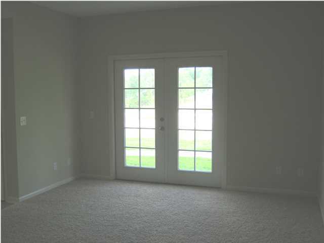 ARBOR LAKE PHASE 1 - Residential Lease