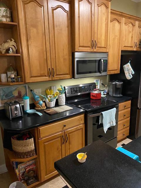 PELICAN BAY - Residential