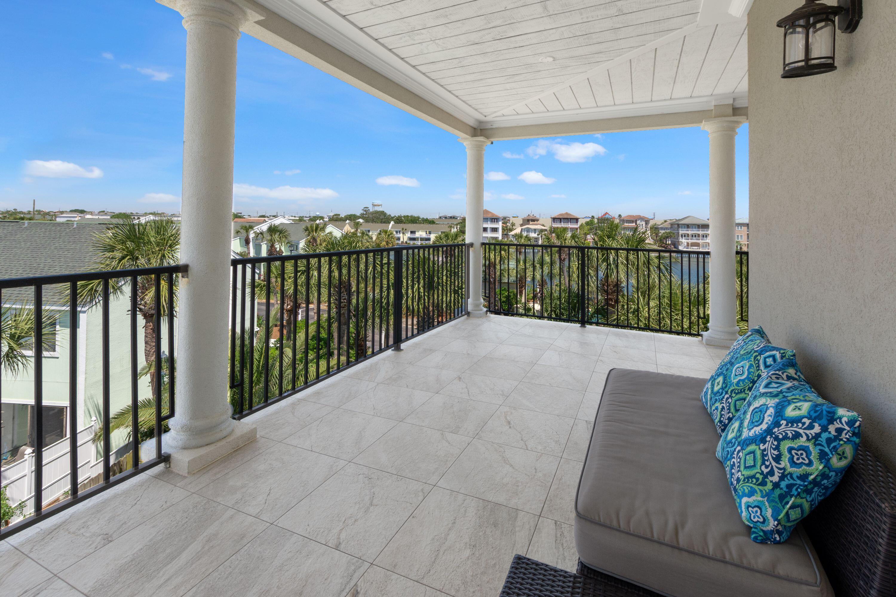 DUNES OF DESTIN - Residential