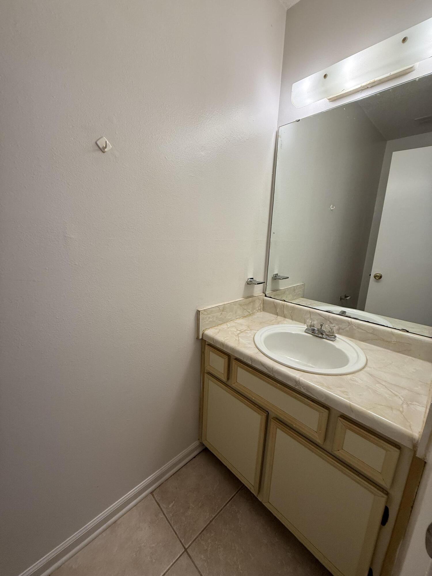 OCEAN CITY - Residential Lease