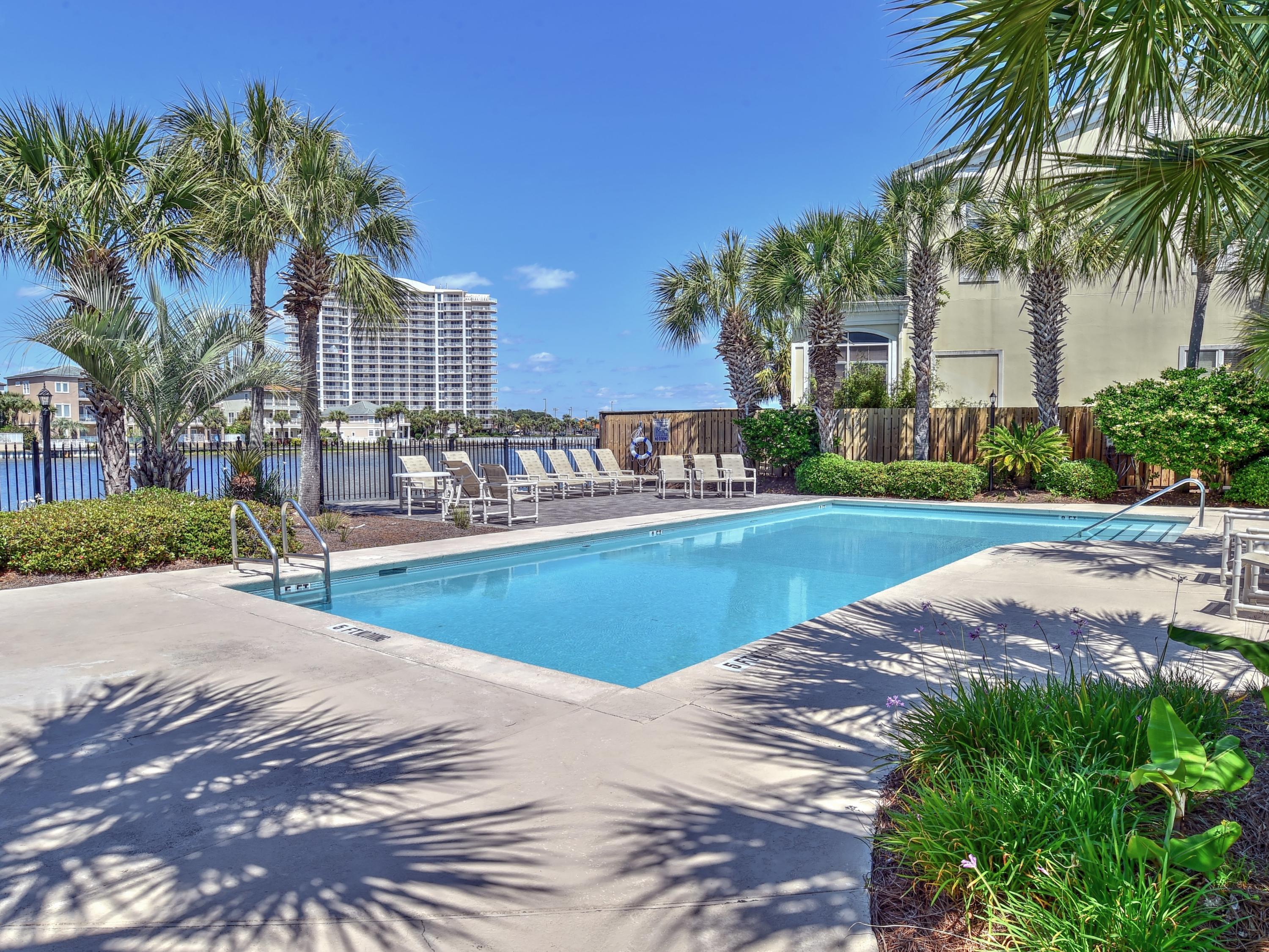 DUNES OF DESTIN - Residential
