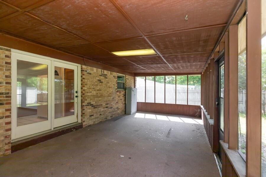 PINECREST HILLS - Residential